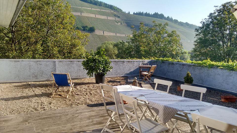 Апартаменты Weingut Fehres Браунеберг Экстерьер фото